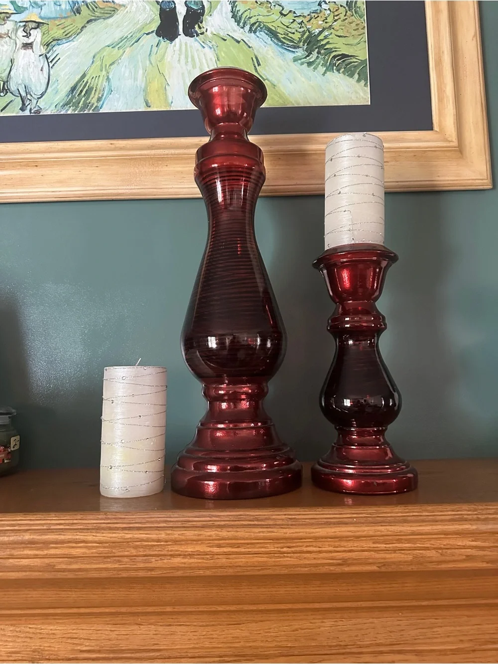 Red Decorative Glass Candle Holders with White Candles